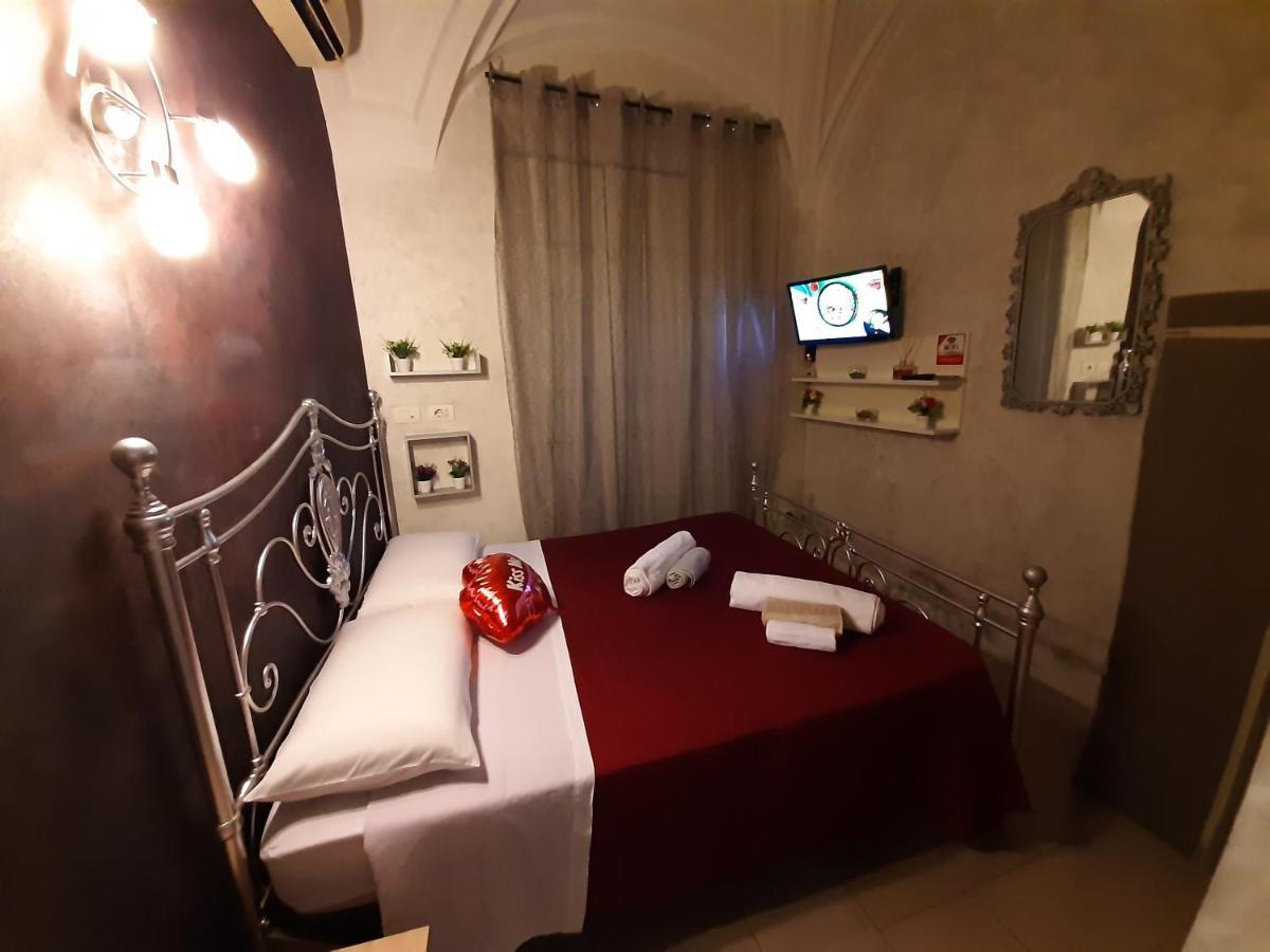 B&B Sotto Gli Archi Catania Exterior photo